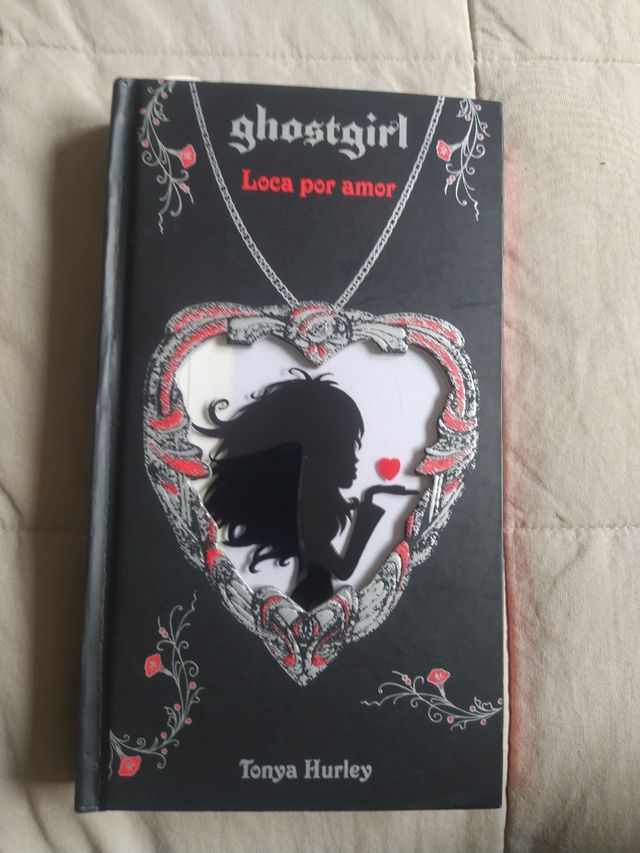 ghostgirl, Loca por amor y El regreso.