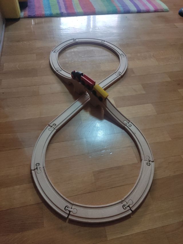 Circuito tren de madera