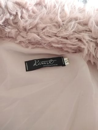 chaqueta pelo rosa 