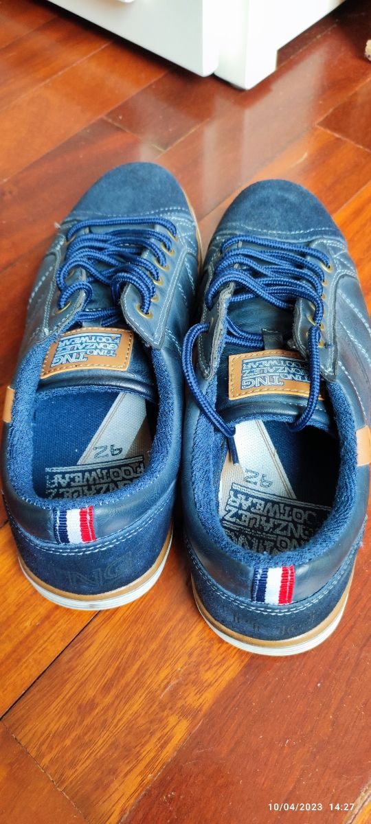 Zapatillas tino González talla 42