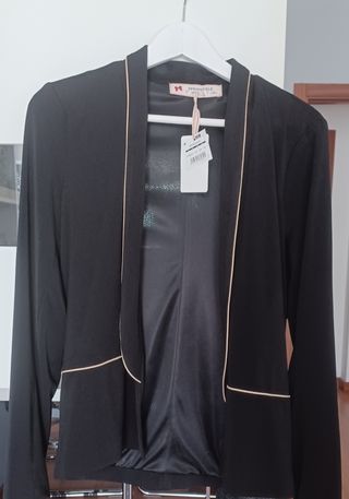 Americana Springfield.