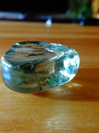 Piedras de vidrio transparente