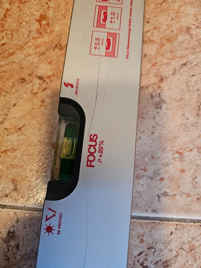 nivel de 2m aluminio, nuevo