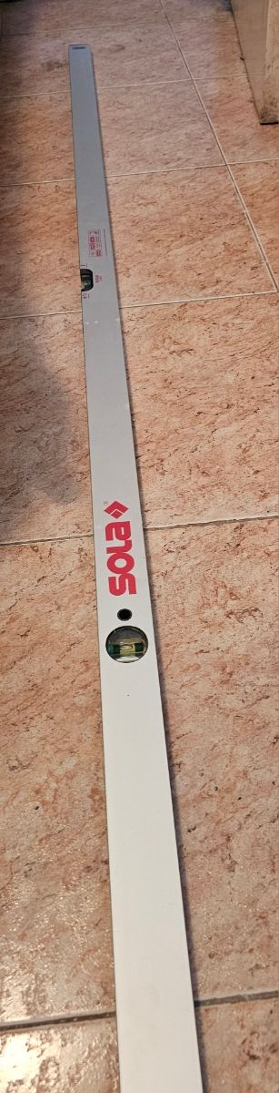 nivel de 2m aluminio, nuevo