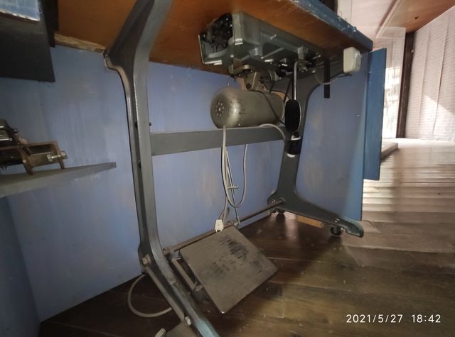 MAQUINA DE COSER SINGER, INDUSTRIAL 291U1