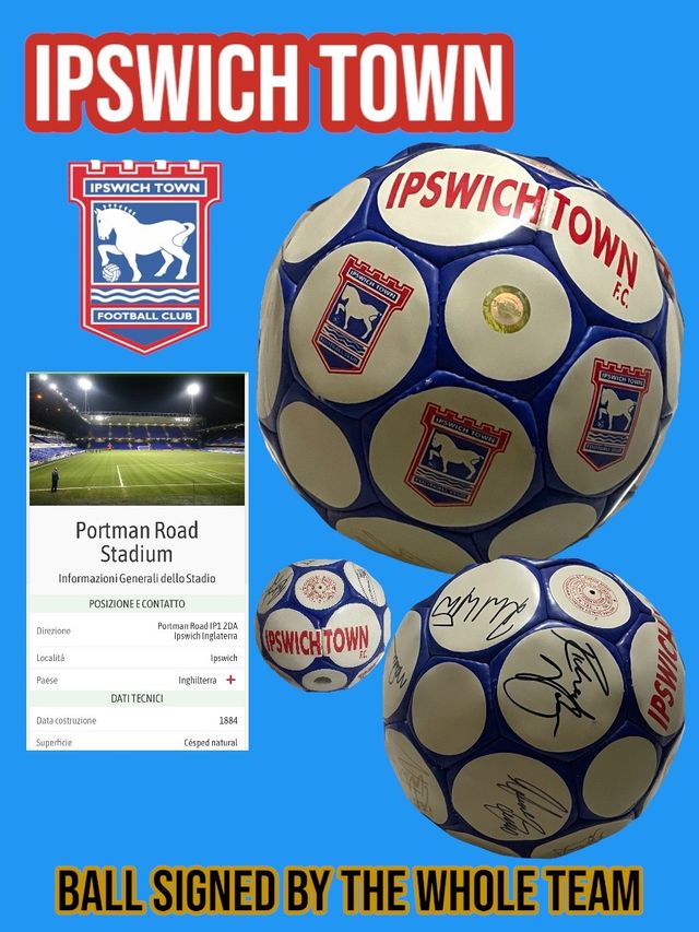 El balón firmado del equipo IPSWICH TOWN 2009/10