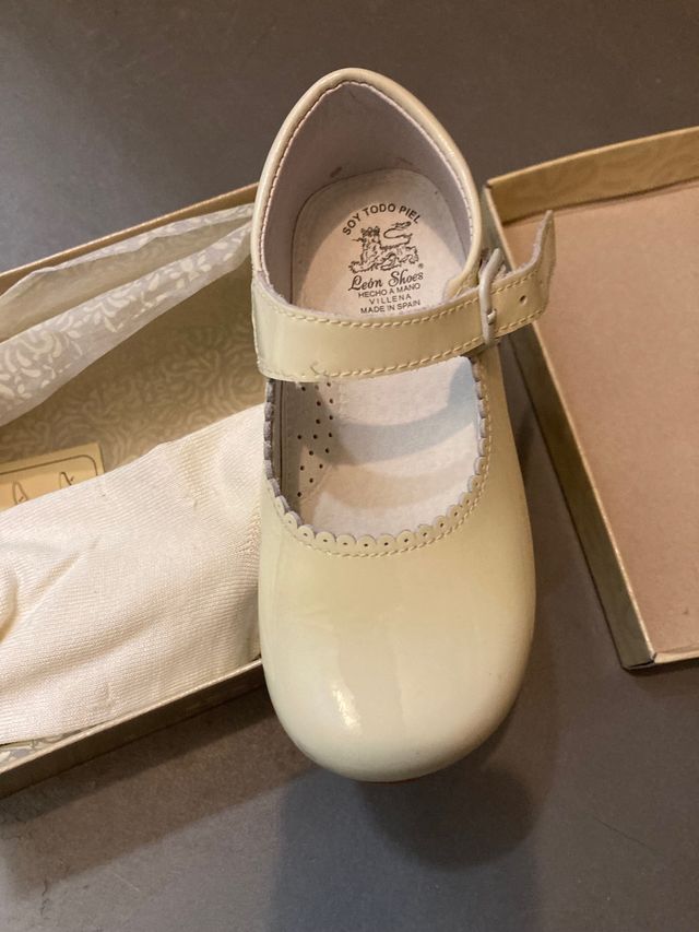 Zapatos niña talla 24