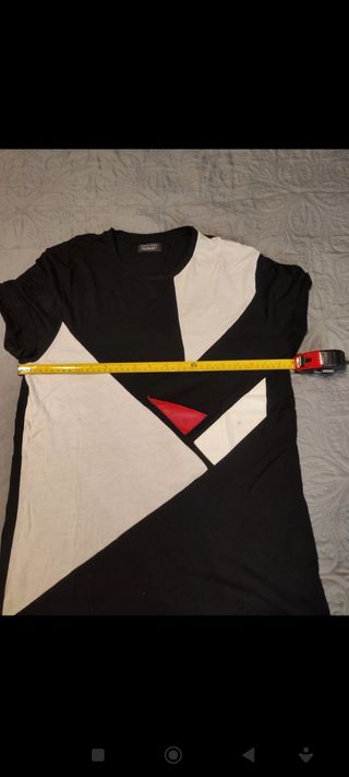 Zara camiseta talla M dibujos abstractos 