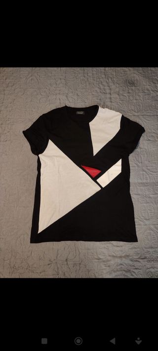 Zara camiseta talla M dibujos abstractos 