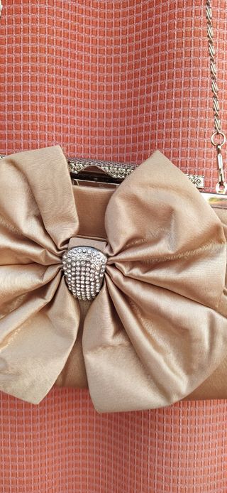bolso fiesta, cadena y adornos plateados NUEVO
