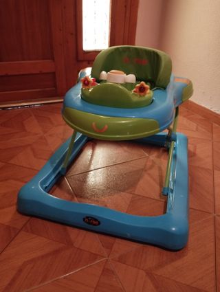 Carro de bebe, silla de coche, tacatá, bañera...