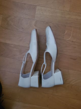 zapatos de novia de piel tacón bajo