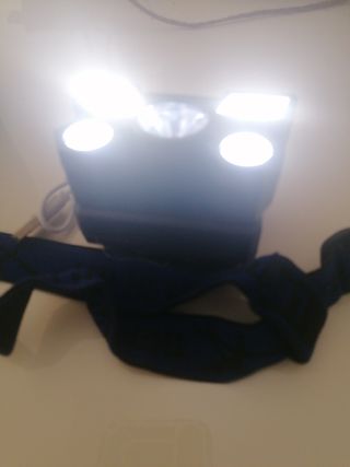 LINTERNA FRONTAL LED