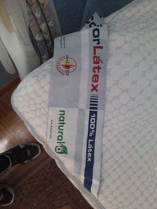 Cama articulada 90.Eléctrica, con mando.