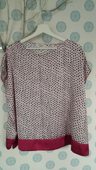 Blusa sin mangas.