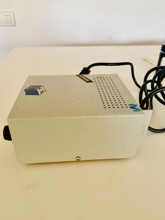 Estabilizador/ Fuente de energía