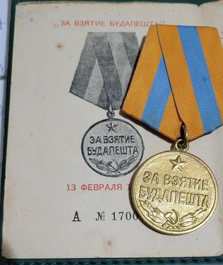 Medalla soviética 2 GM, por la toma de Budapest. 