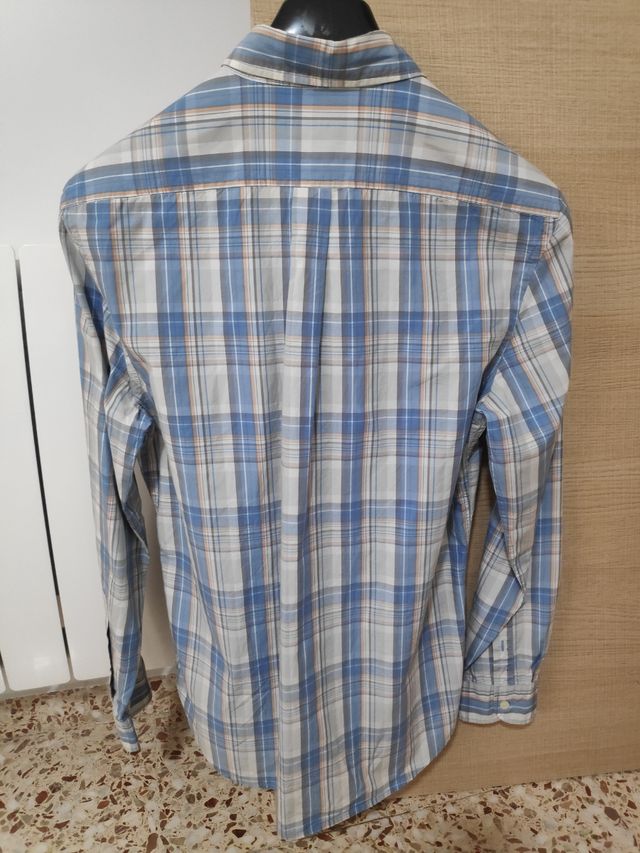 Camisa Dockers. 