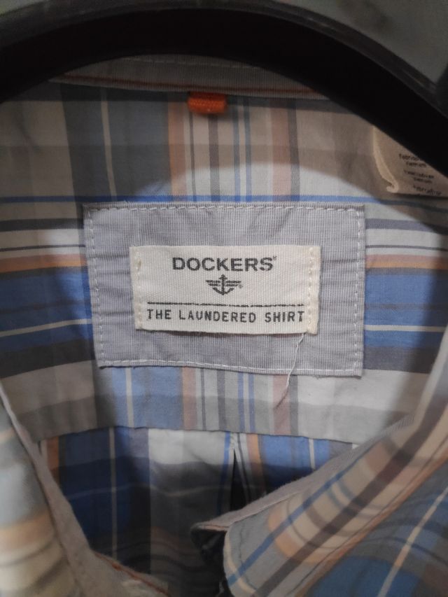 Camisa Dockers. 