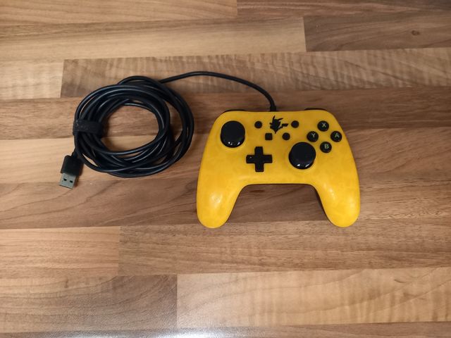 Mando Nintendo switch Pokemon