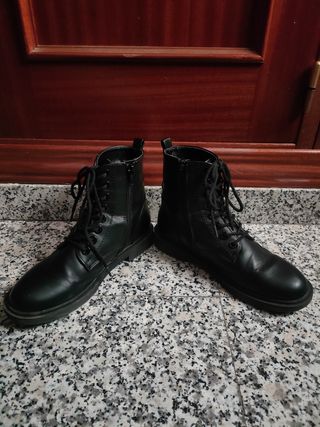 Botas negras de Primark