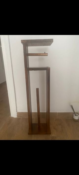porta rollos de madera