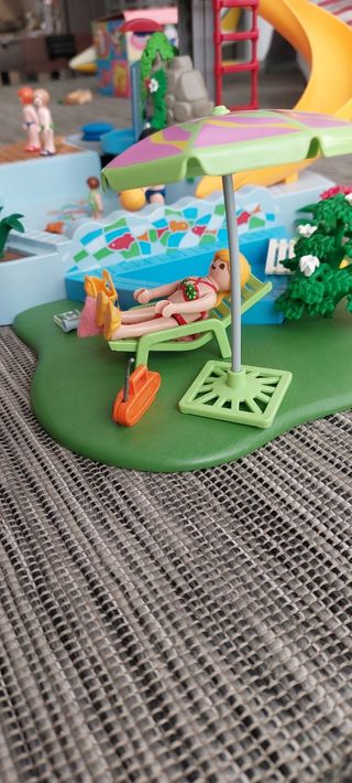 Playmobil 4858 completo. Piscina con tobogan