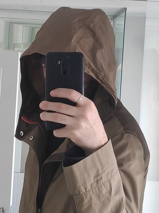 Gabardina parka chubasquero carolina herrera