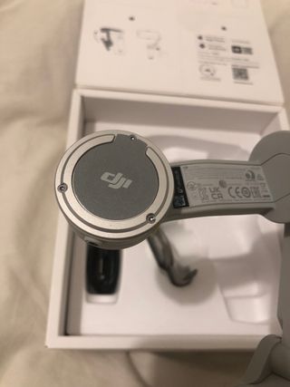 Stabilizzatore mobile a 3 assi DJI OM4 SE