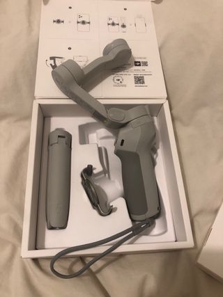 Stabilizzatore mobile a 3 assi DJI OM4 SE