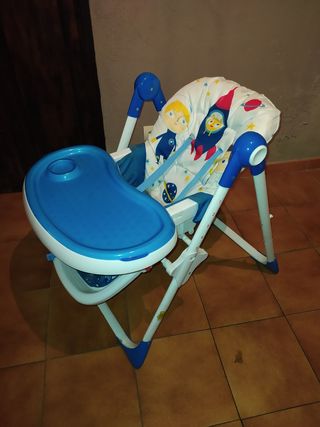 Trona Piku Astronautas con bandeja regulable