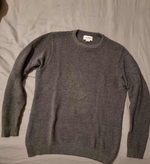 Maglietta Calvin Klein e maglioncini