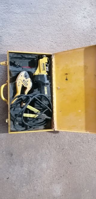 REMS AX-PRESS 15 PRENSADORA AXIAL MANUAL