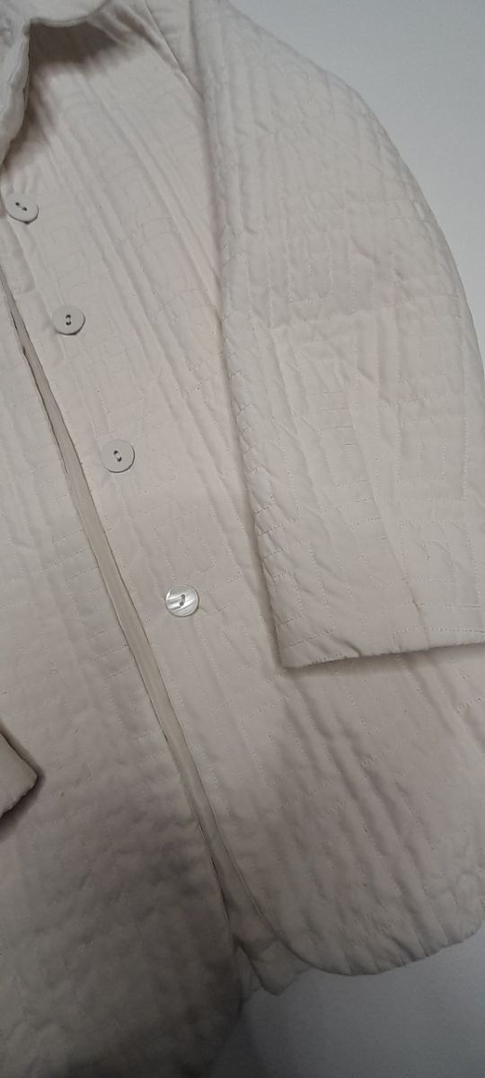 Giacca color panna mezza stagione