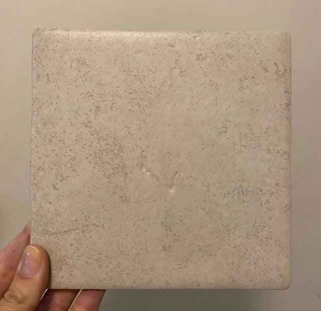 Azulejos/Restos de Obra