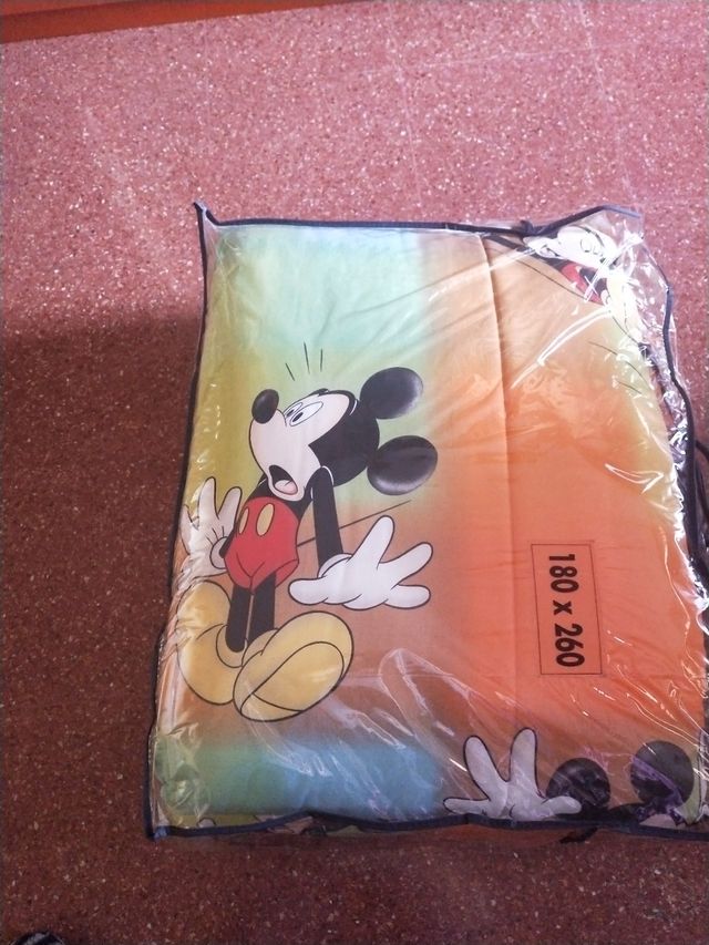 Edredón Mickey