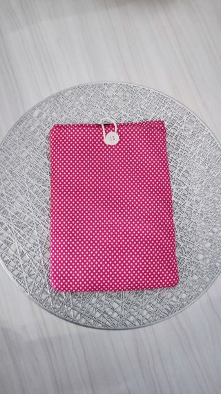 Funda de libro lunares