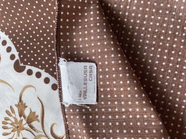 Tovaglia rotonda 8 pp con tovaglioli