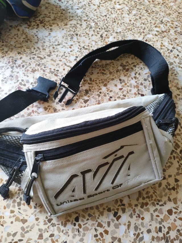 riñonera avia (mas de 25 años)