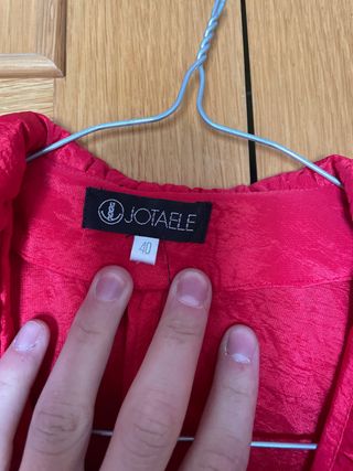 Conjunto de 2 piezas(blusa y falda)