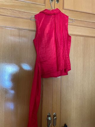 Conjunto de 2 piezas(blusa y falda)