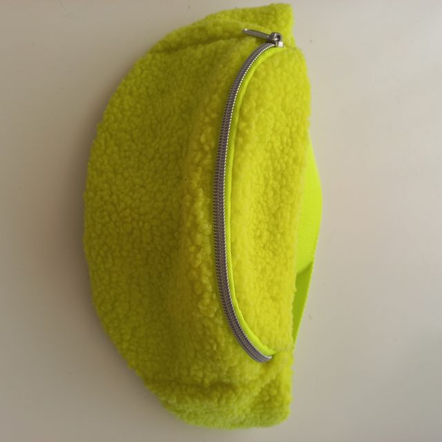 Riñonera flúor sin estrenar