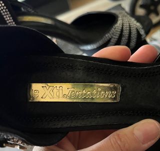 Sandalias de fiesta de tacón marca Xti