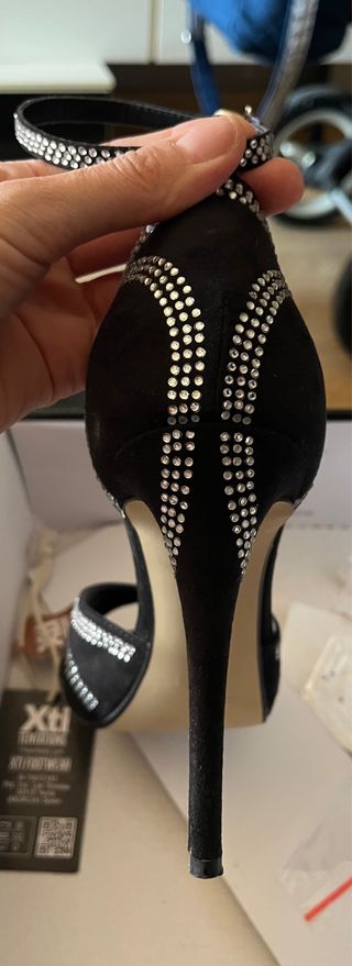 Sandalias de fiesta de tacón marca Xti