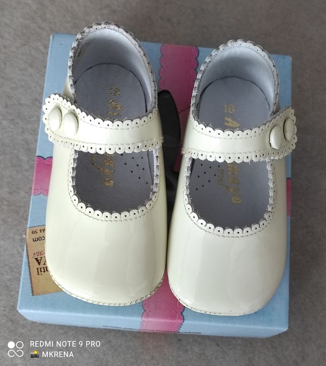 zapatos de bebé sin suela