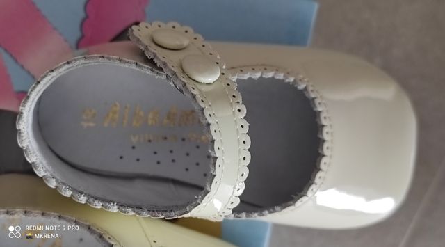 zapatos de bebé sin suela