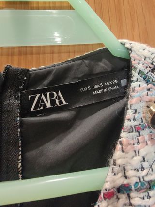 mono pantalón zara