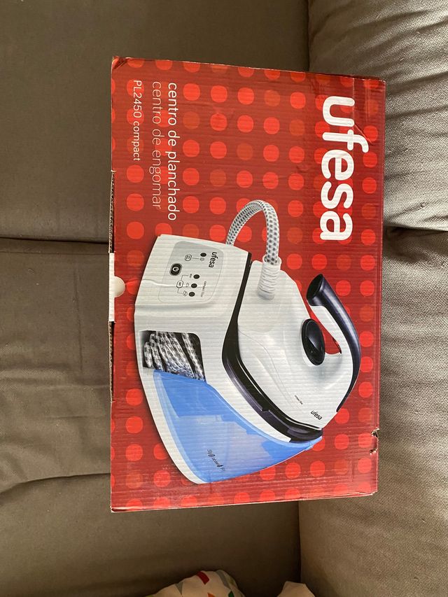 Centro de Planchado NUEVO UFESA PL2450 compact