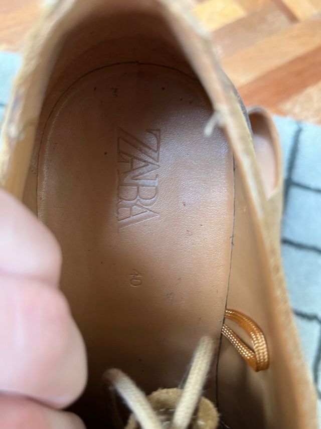 Zapato Zara