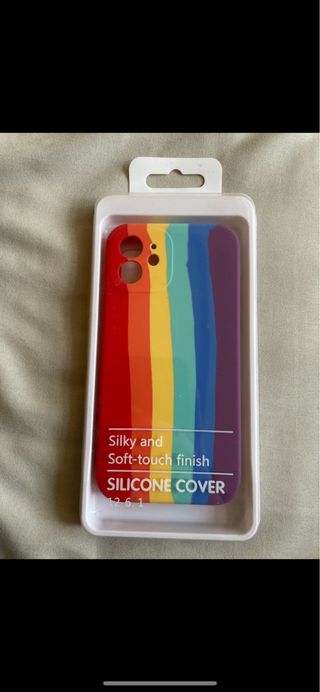Funda arcoiris iphone 12